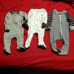 3 zip up footie pajamas with attached mittens!